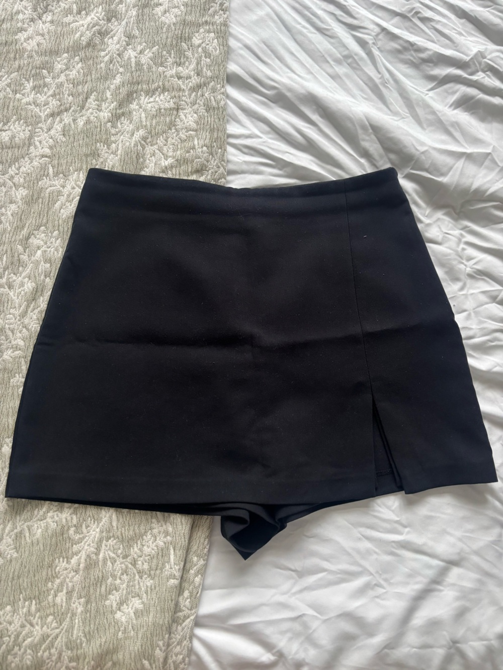 Women’s Zara Black Stretch Ponte Skort - Classic